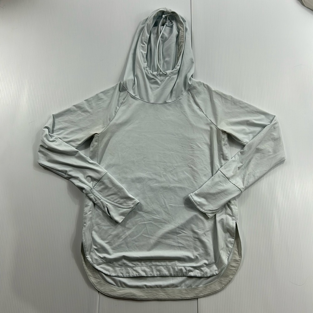 207.‎ Women’s Athleta Light blue Hoodie Sweatshirt (S)